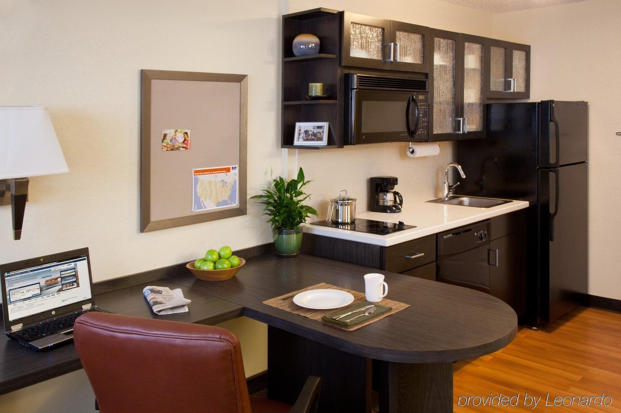 Sonesta Simply Suites Salt Lake City Airport Exterior foto